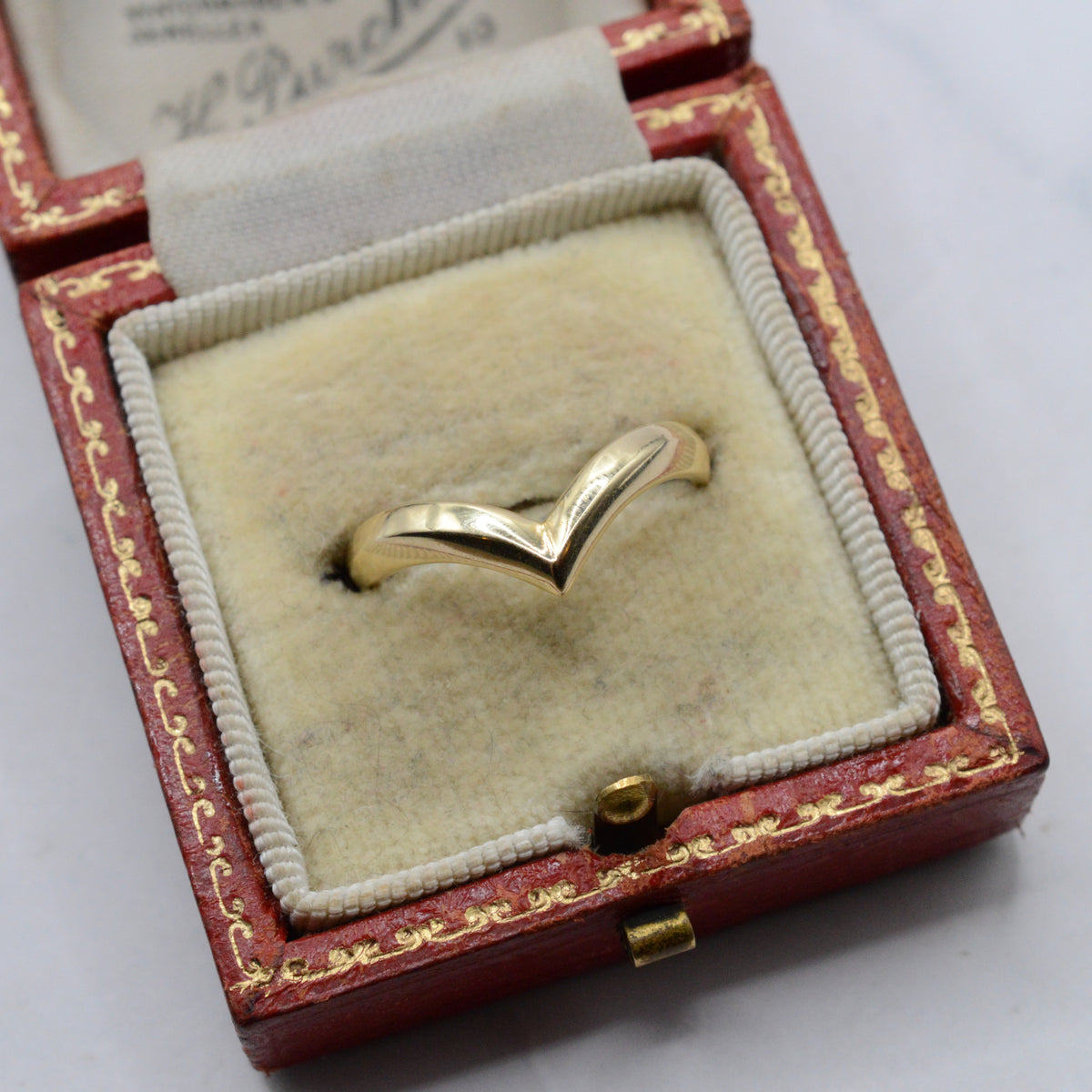 Y2K 14ct Gold Wishbone Ring