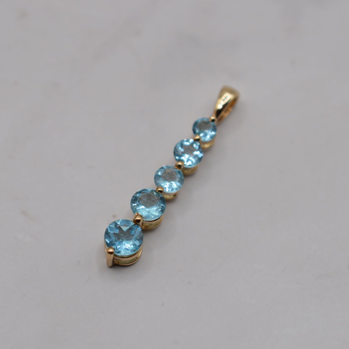 9ct Gold Five-Stone Drop Pendant