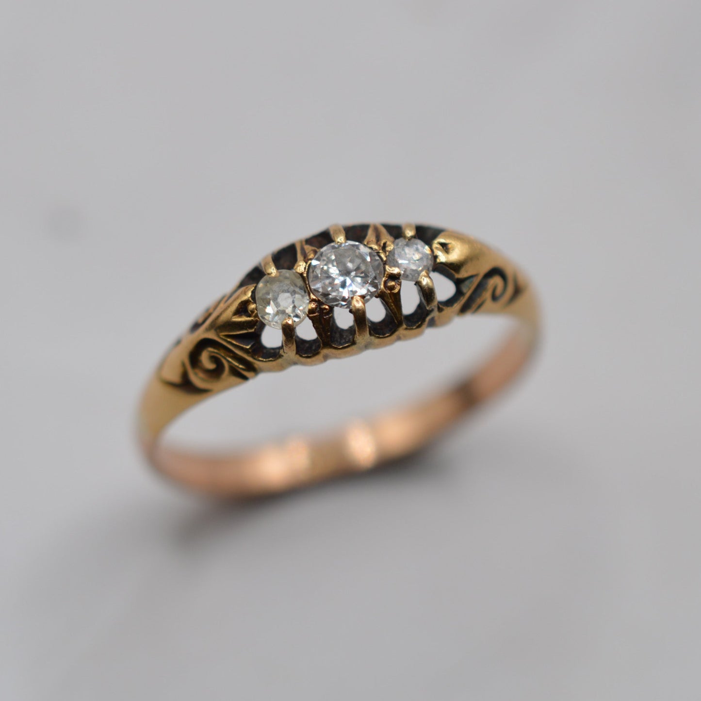 Antique 9ct Gold Diamond Trilogy Ring