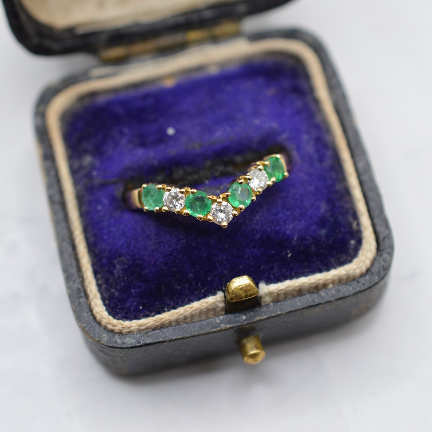 18ct Gold Emerald & Diamond Wishbone Ring