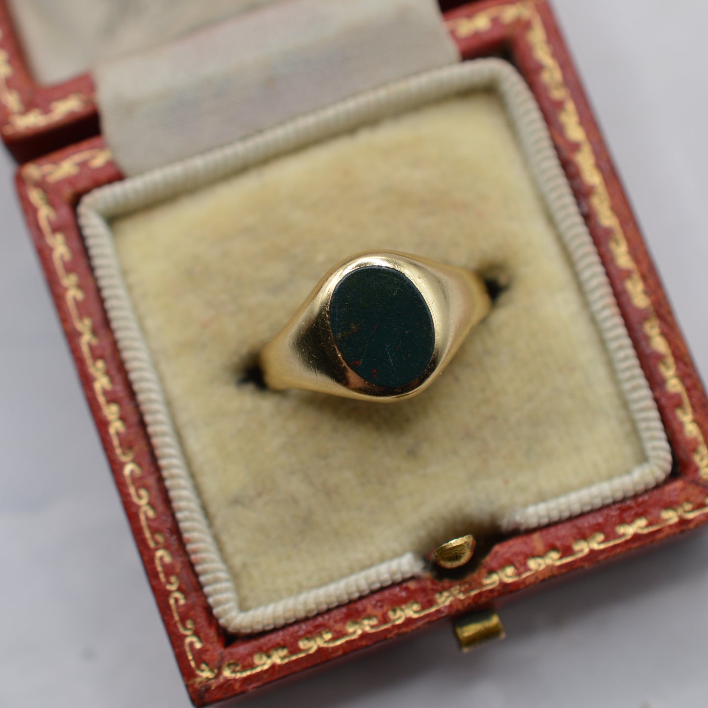 9ct Gold Bloodstone Signet Ring