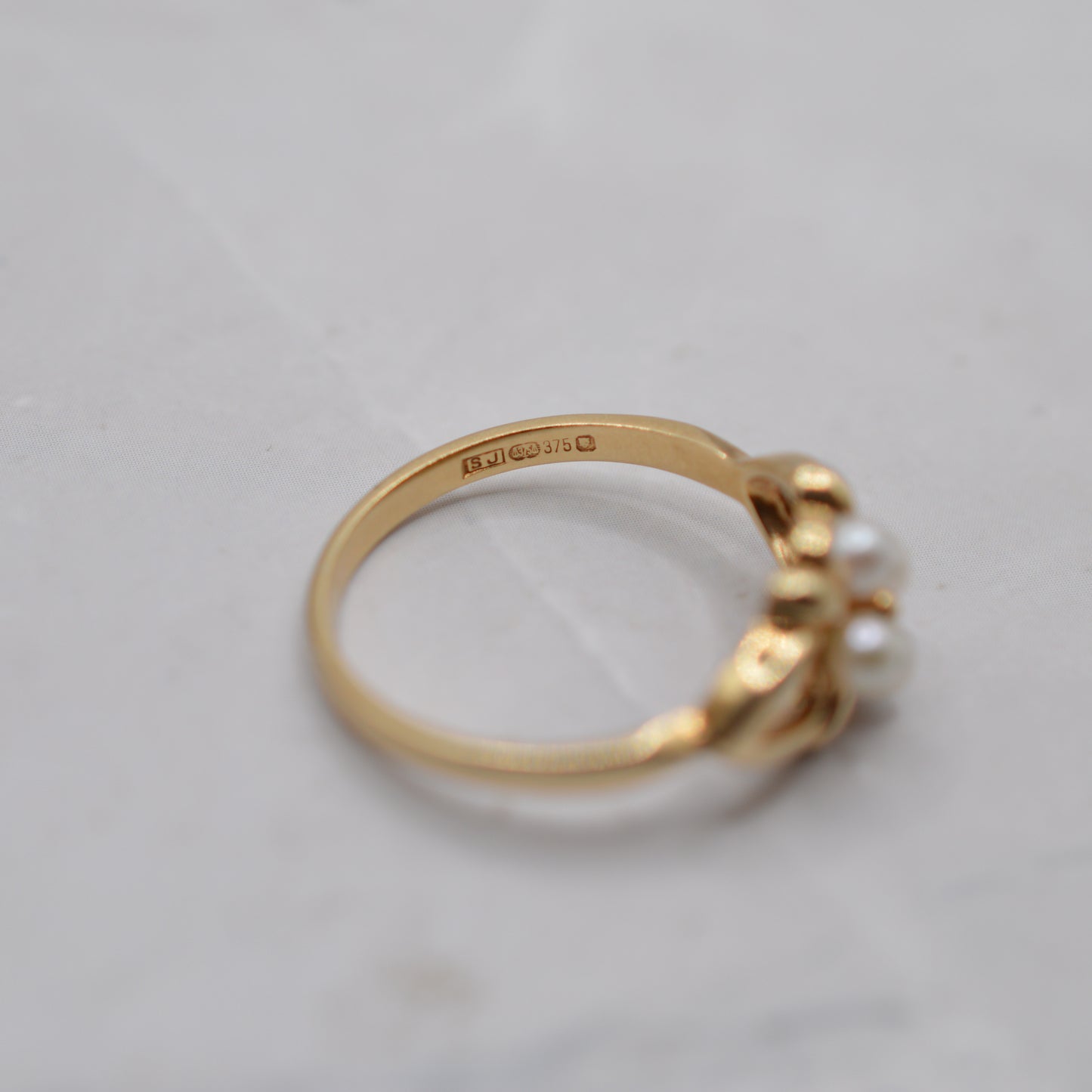 9ct Gold Pearl Floral Cluster Ring