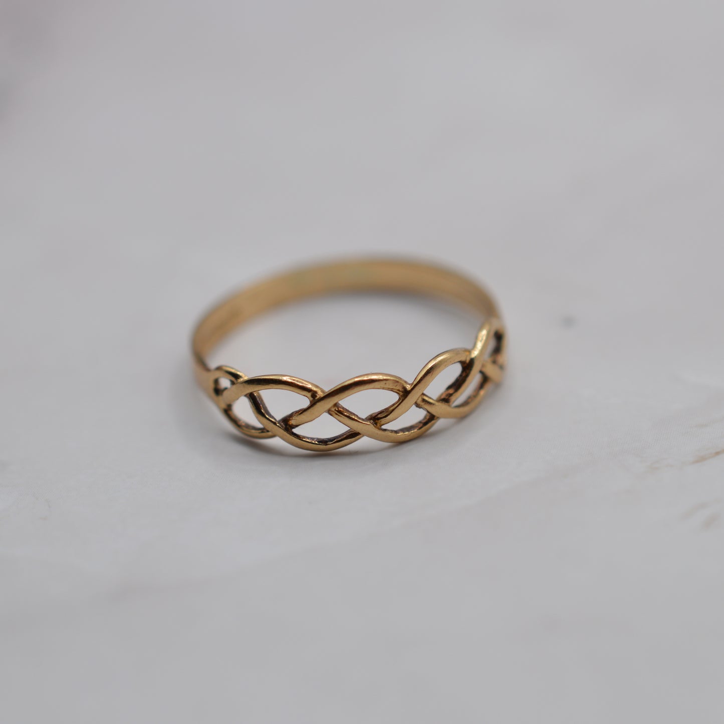 1980s Vintage 9ct Gold Celtic Braid Ring