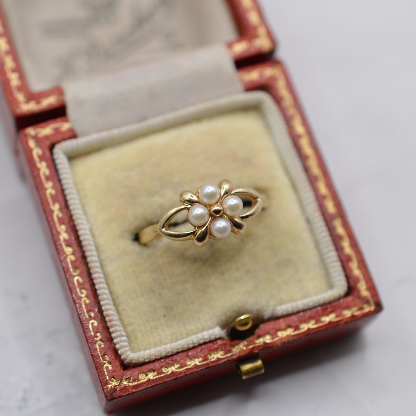 9ct Gold Pearl Floral Cluster Ring