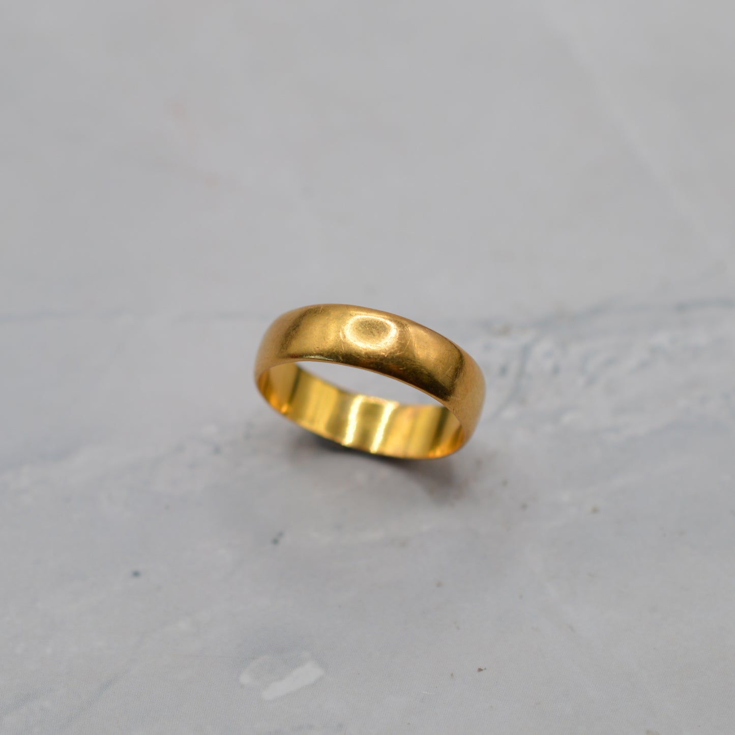 Victorian 1894 22ct Gold Antique Wedding Band Ring