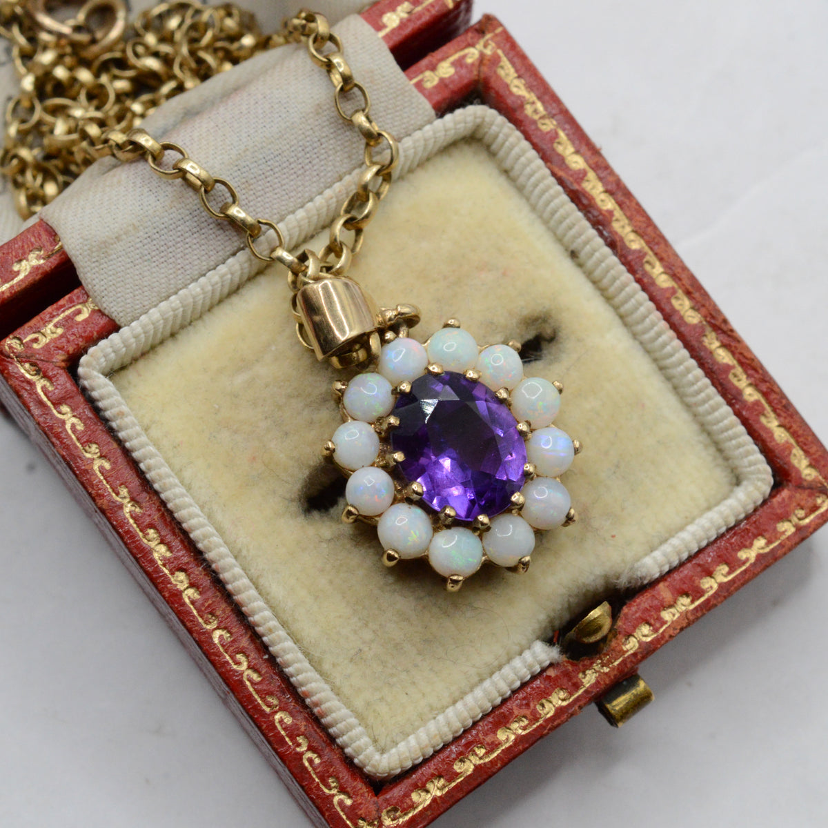 Chunky 1970s Vintage 9ct Gold Opal & Amethyst Cluster Pendant Necklace (17”)