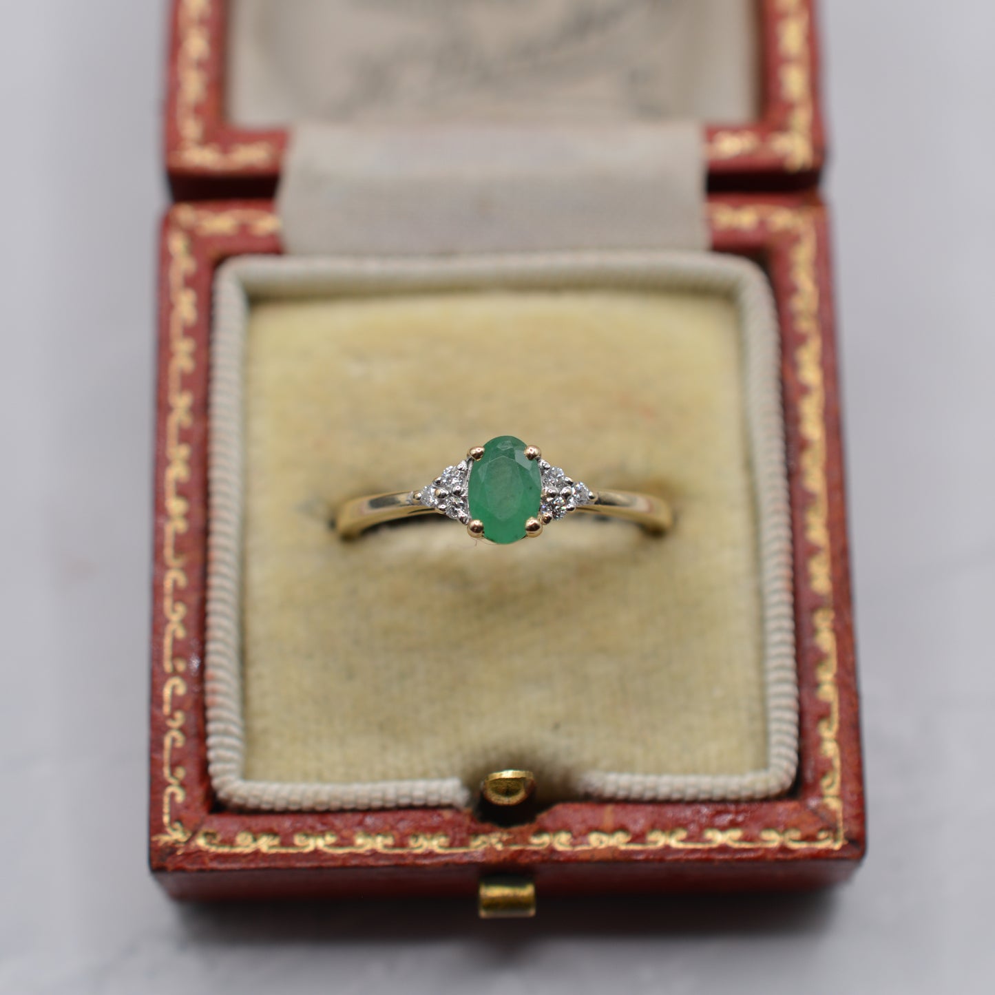 9ct Gold Emerald & Diamond Ring