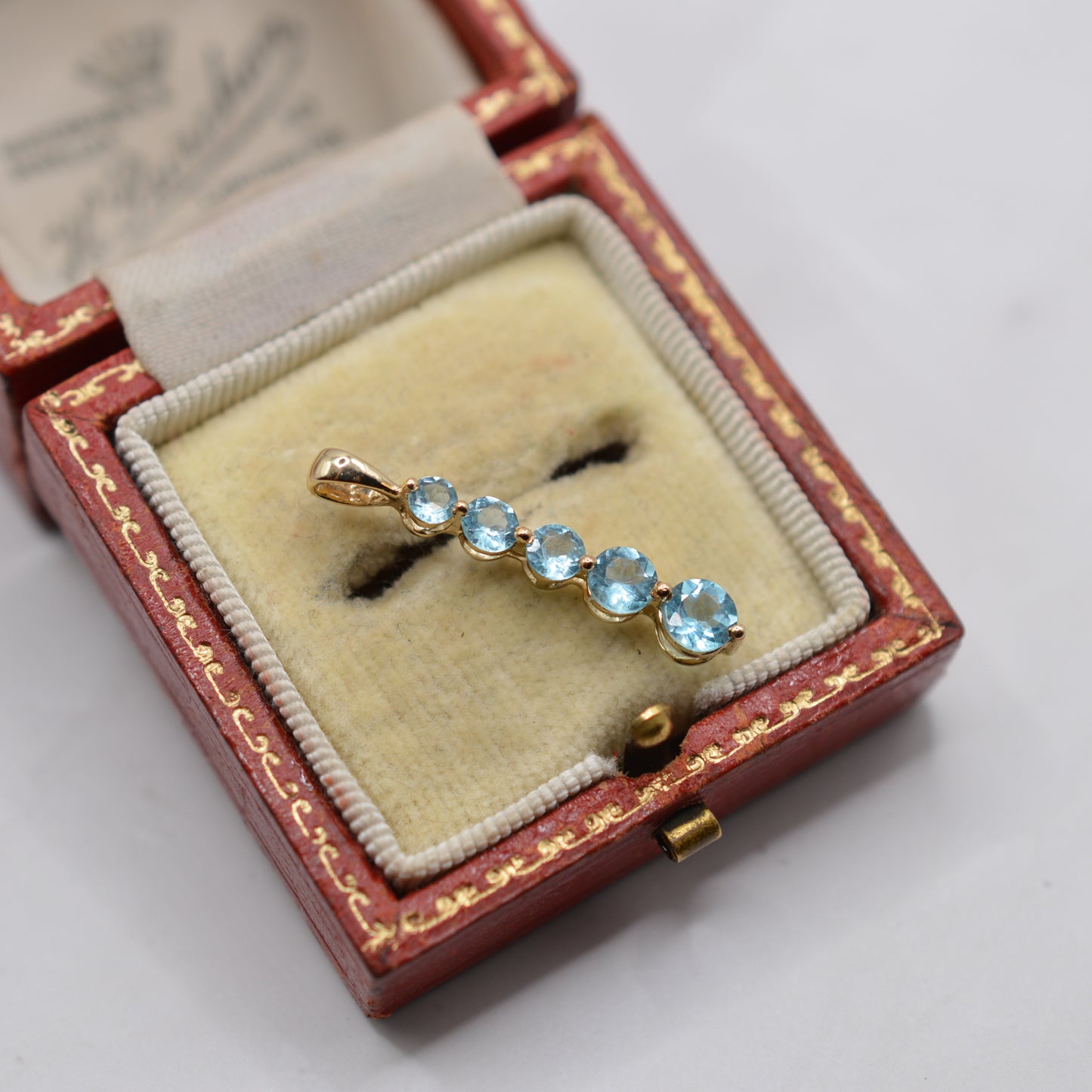 9ct Gold Five-Stone Drop Pendant