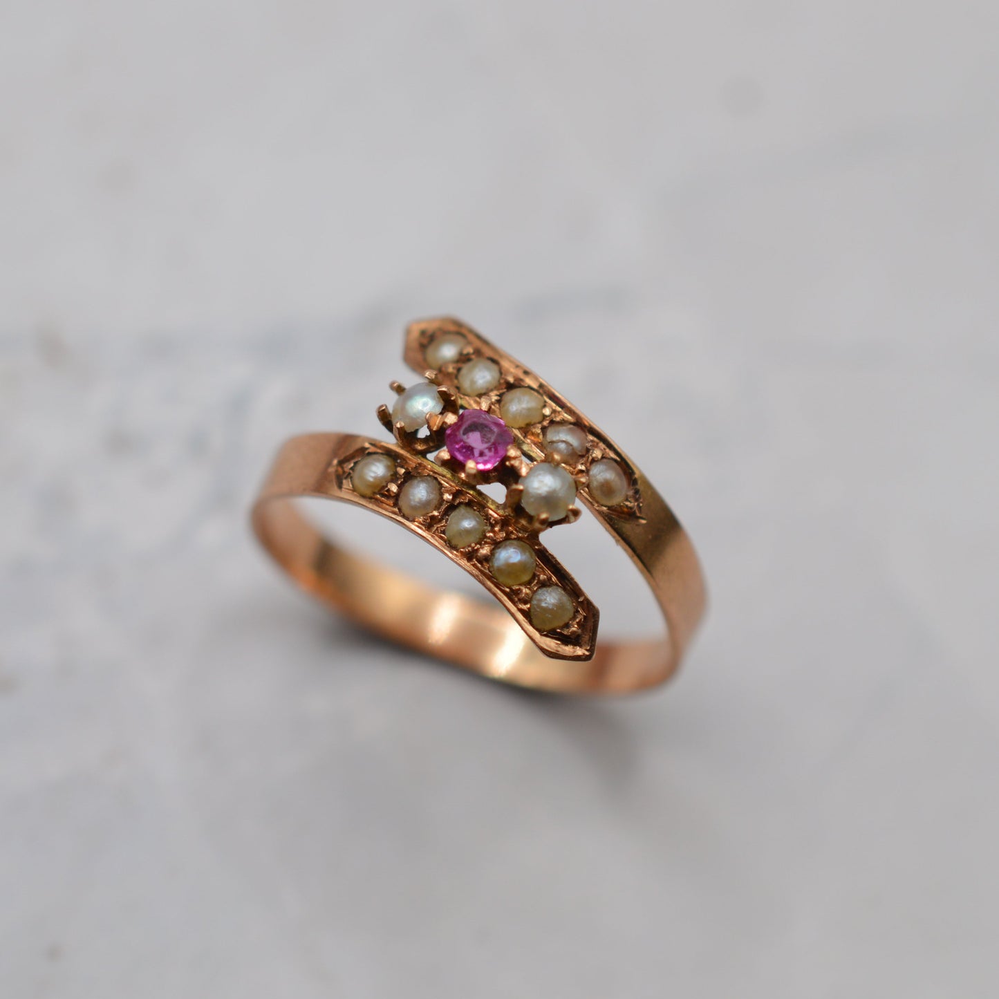 Antique Victorian 15ct Gold Ruby & Pearl Crossover Ring