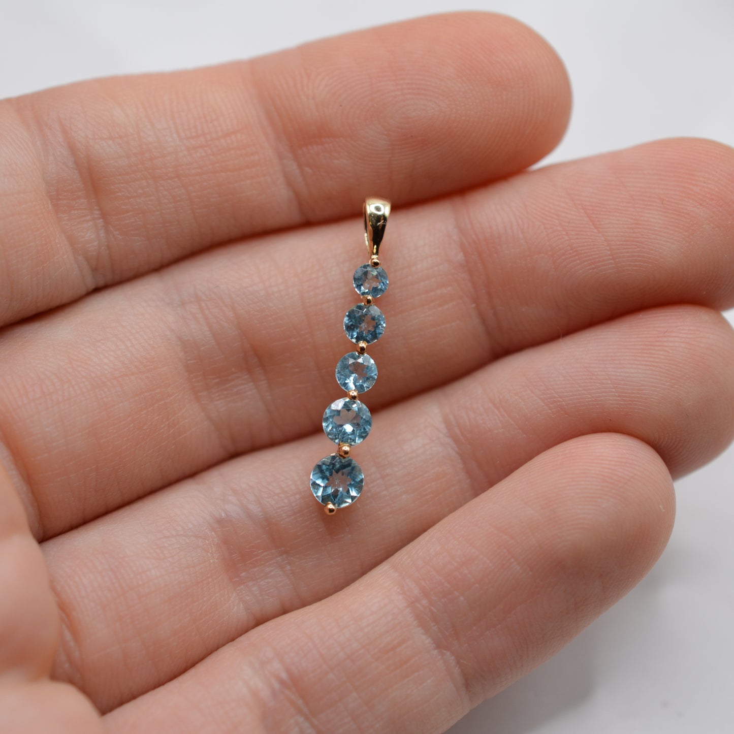 9ct Gold Five-Stone Drop Pendant