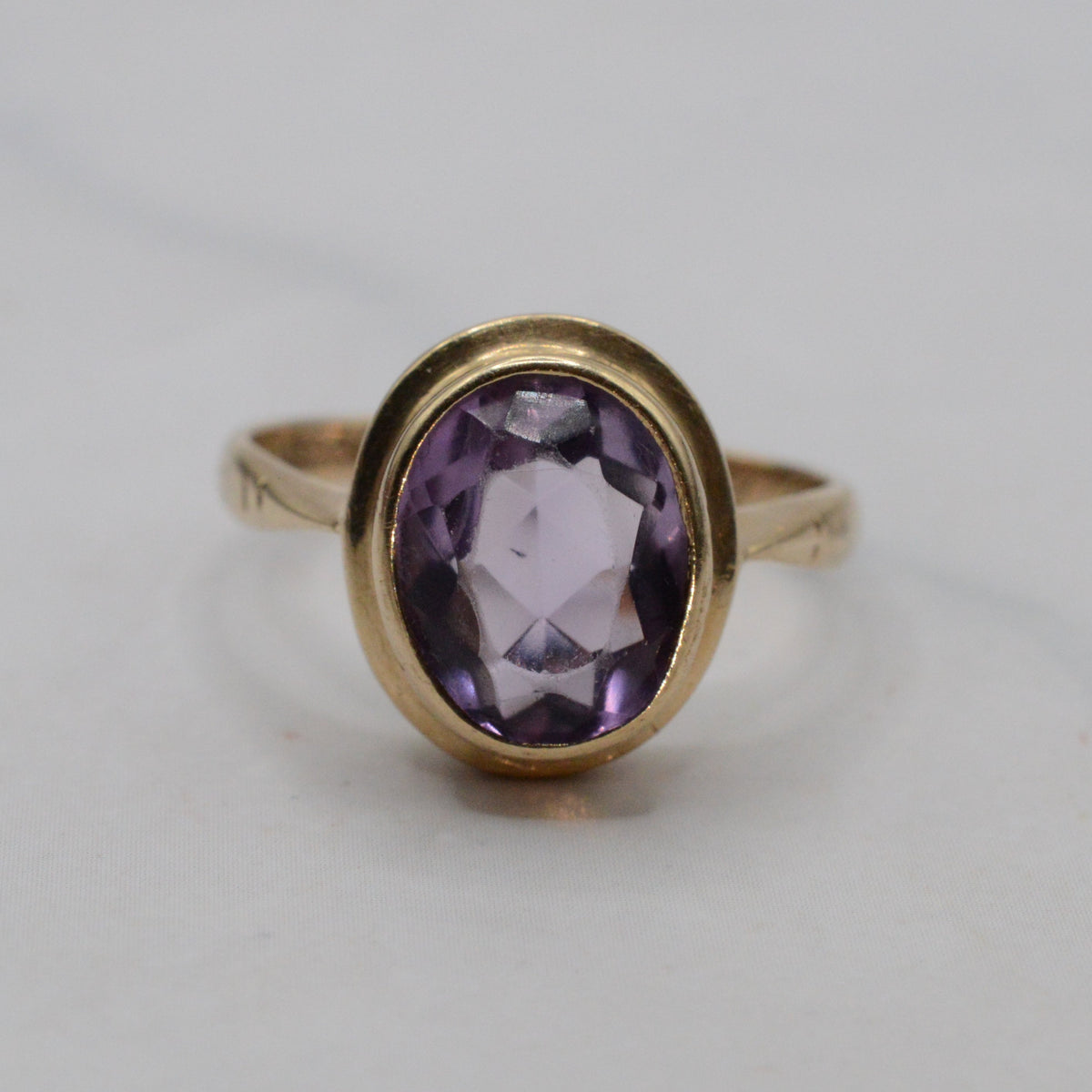 1960s Vintage 9ct Gold Amethyst Bezel-Set Ring