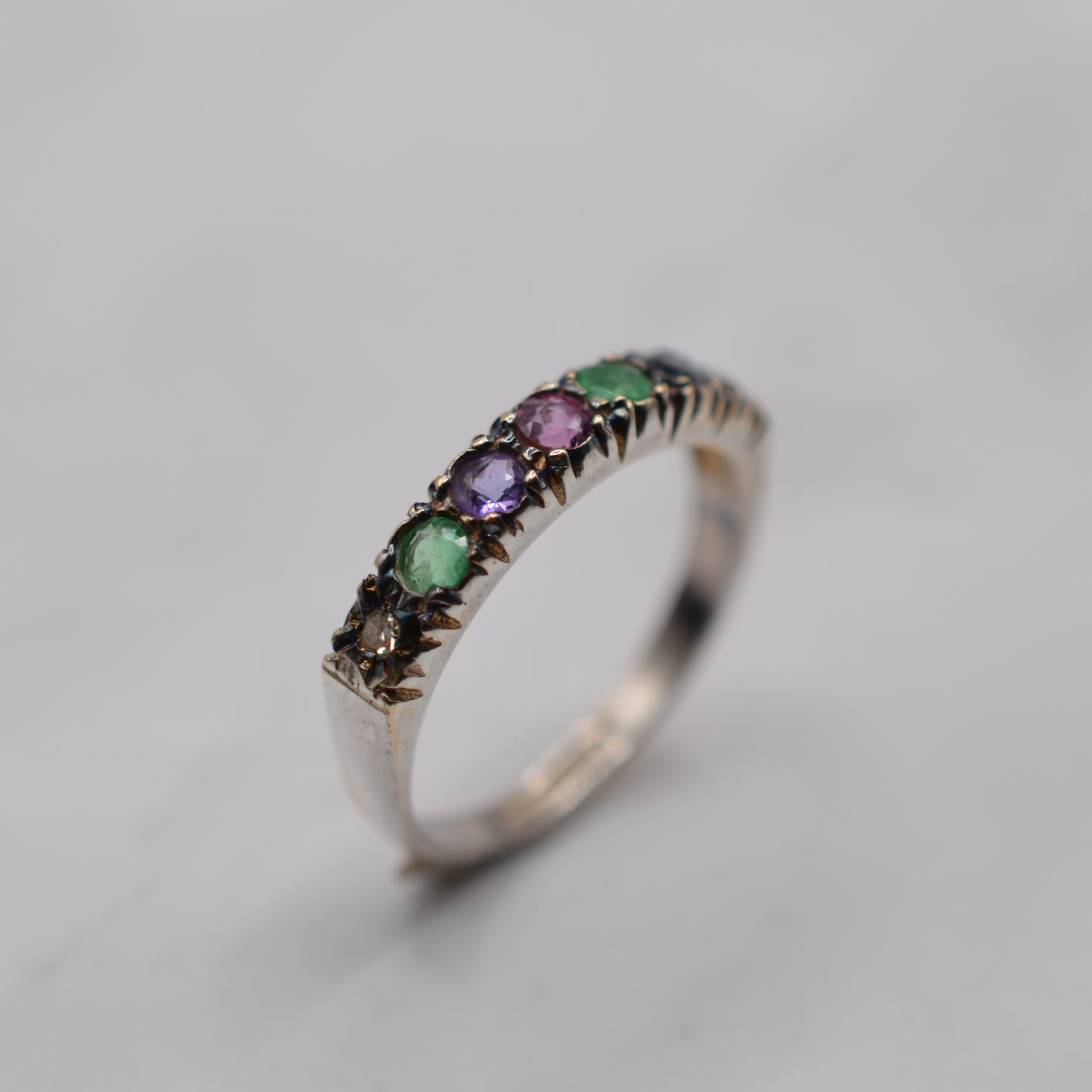 1980s Vintage 9ct White Gold ‘DEAREST’ Acrostic Half-Eternity Ring