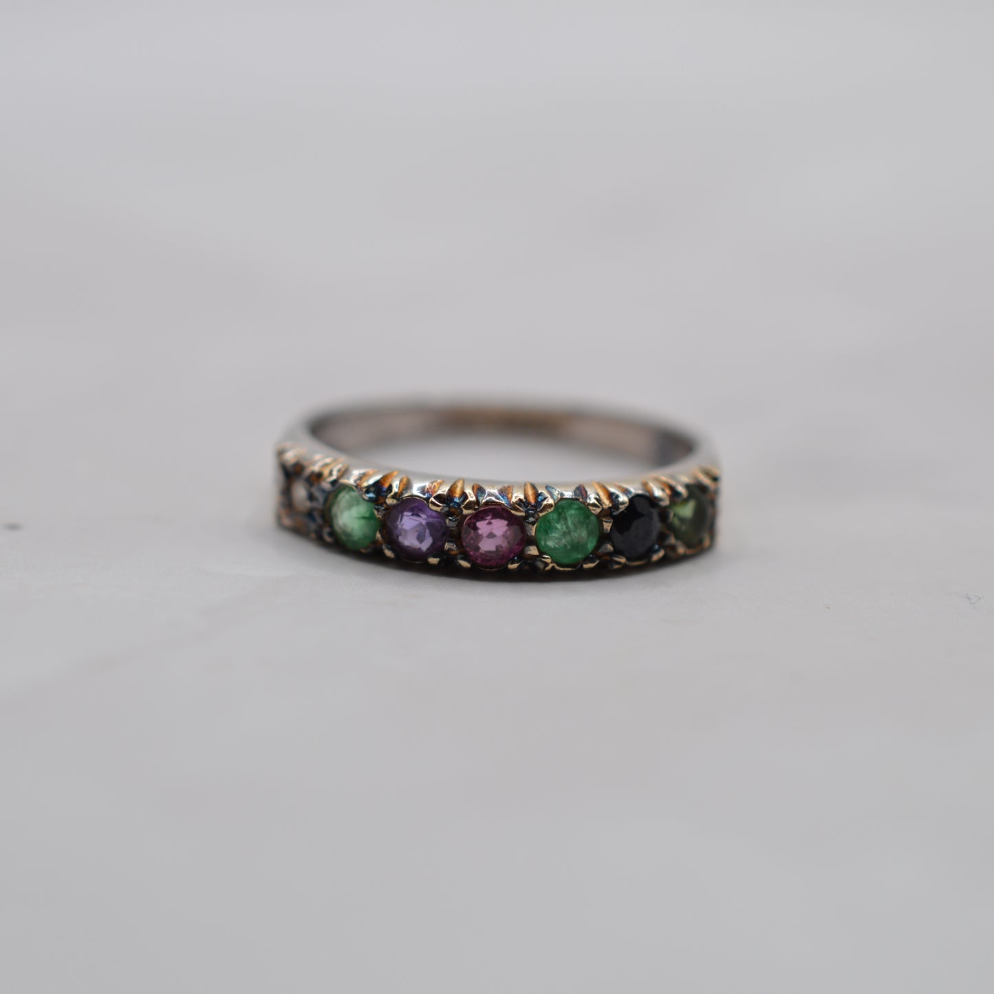 1980s Vintage 9ct White Gold ‘DEAREST’ Acrostic Half-Eternity Ring
