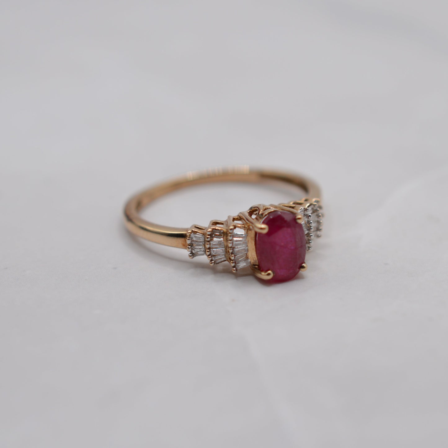 9ct Gold Ruby & Diamond Ring