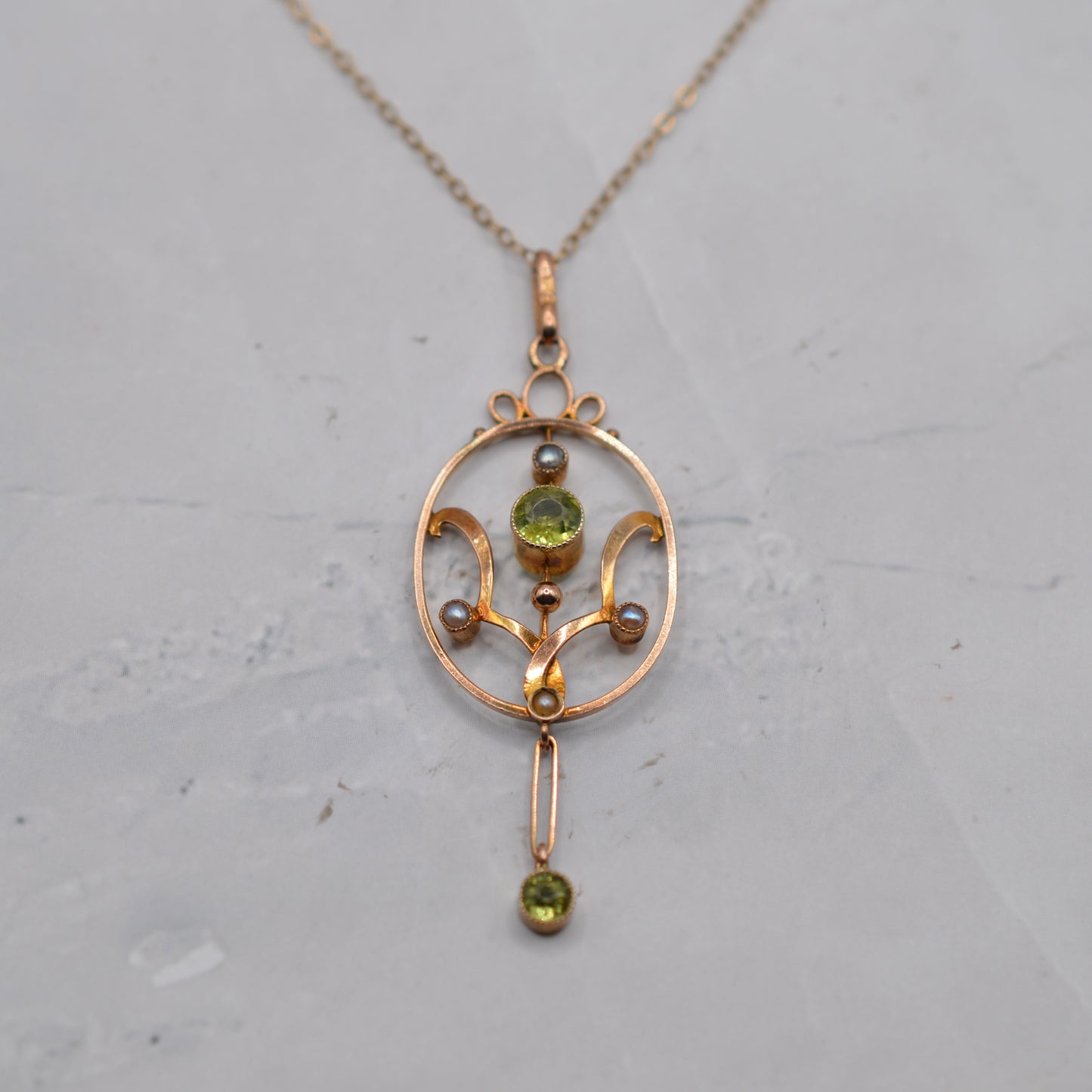 Antique Edwardian 9ct Gold Peridot & Pearl Lavalier Pendant Necklace