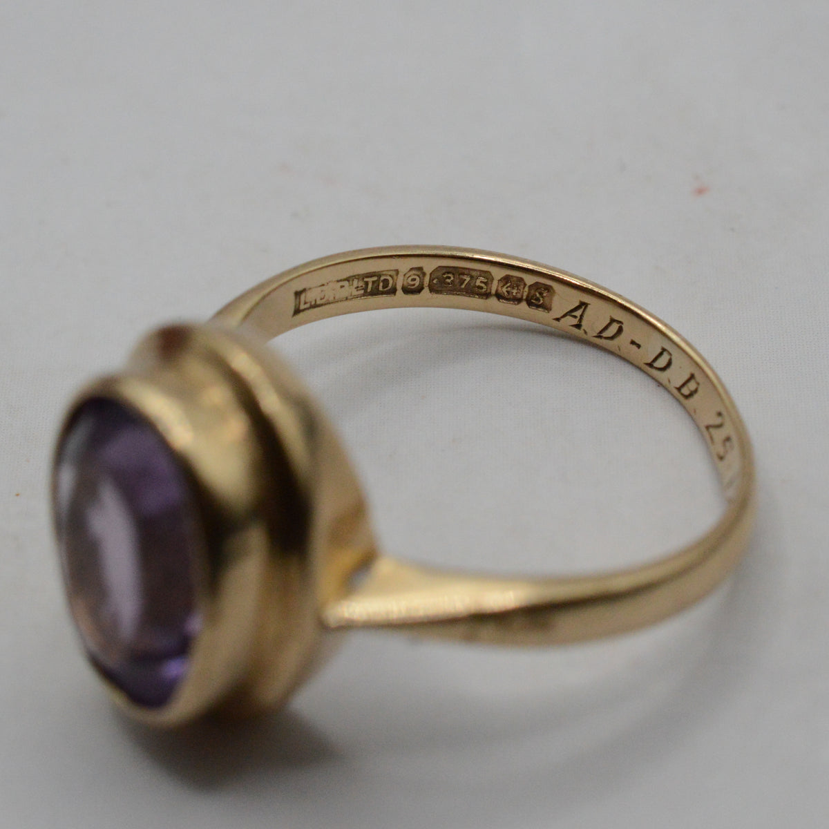 1960s Vintage 9ct Gold Amethyst Bezel-Set Ring