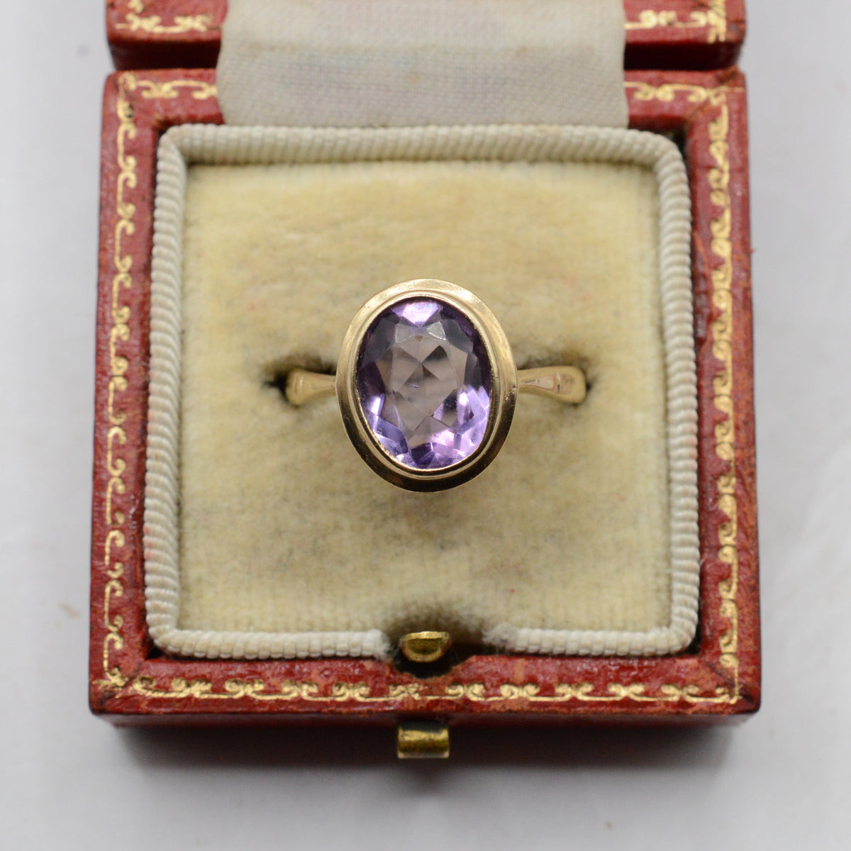 1960s Vintage 9ct Gold Amethyst Bezel-Set Ring