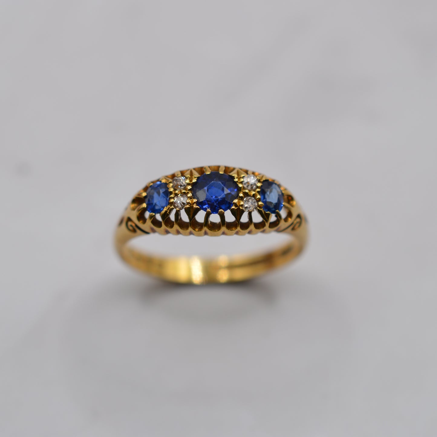 Antique 1911 18ct Gold Sapphire & Diamond Seven-Stone Ring