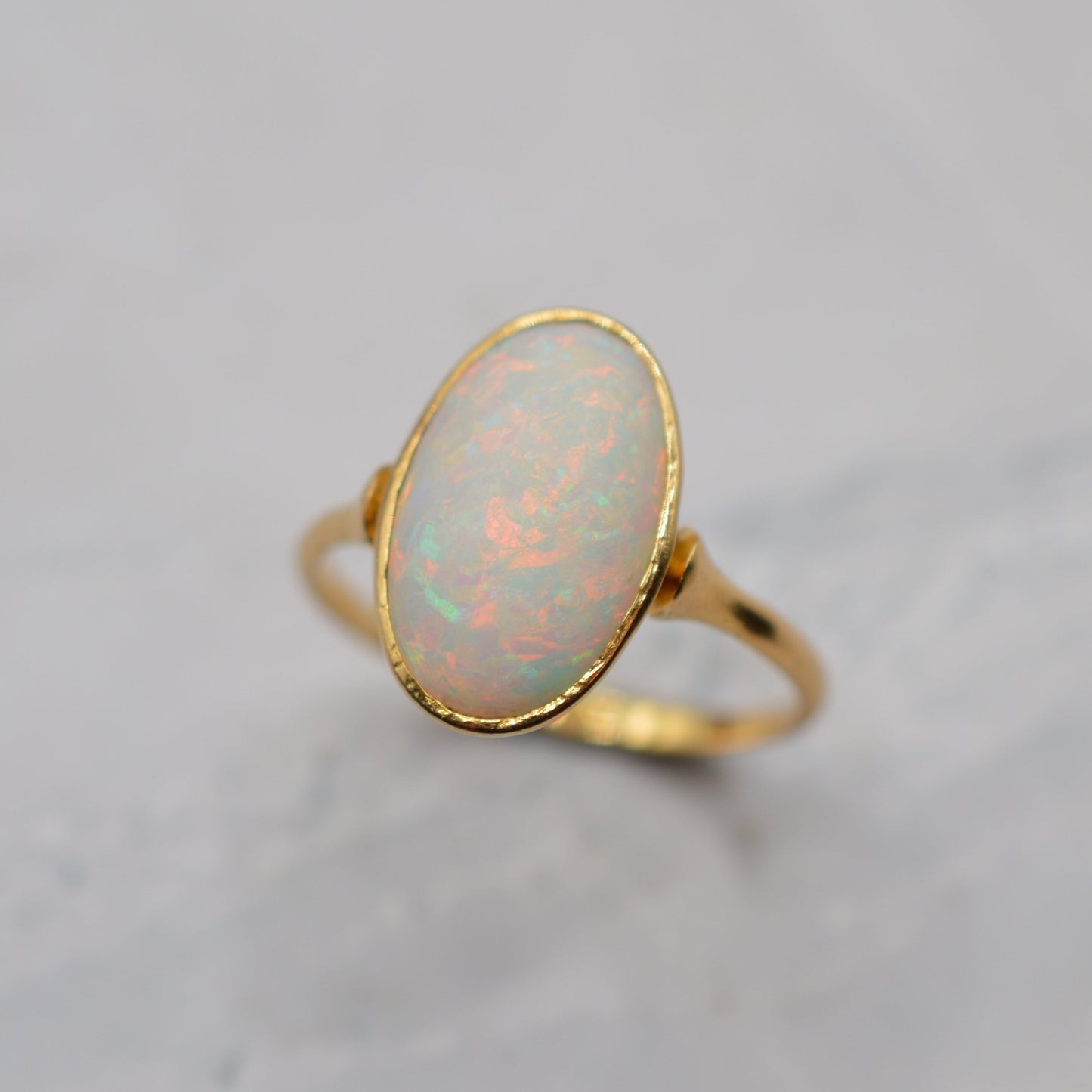 Antique 18ct Gold Opal Solitaire Ring