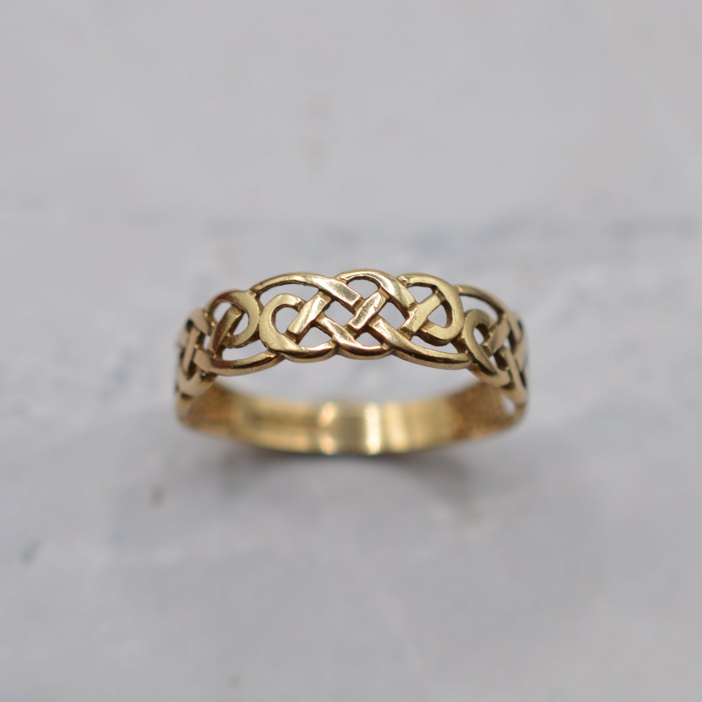 9ct Gold Celtic Braid Ring
