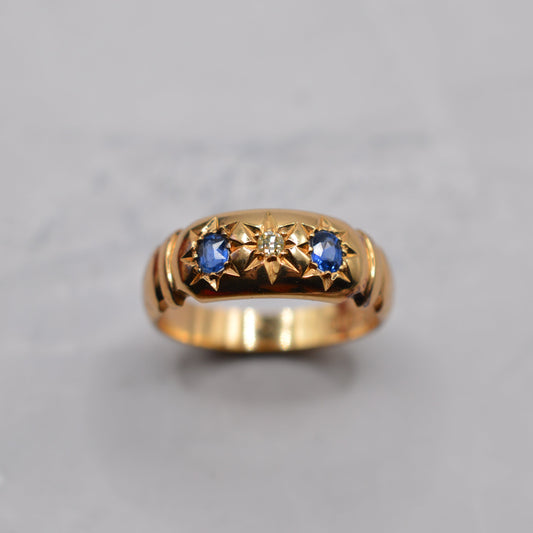 1912 Antique Chunky 18ct Gold Sapphire & Diamond Gypsy Starburst Ring