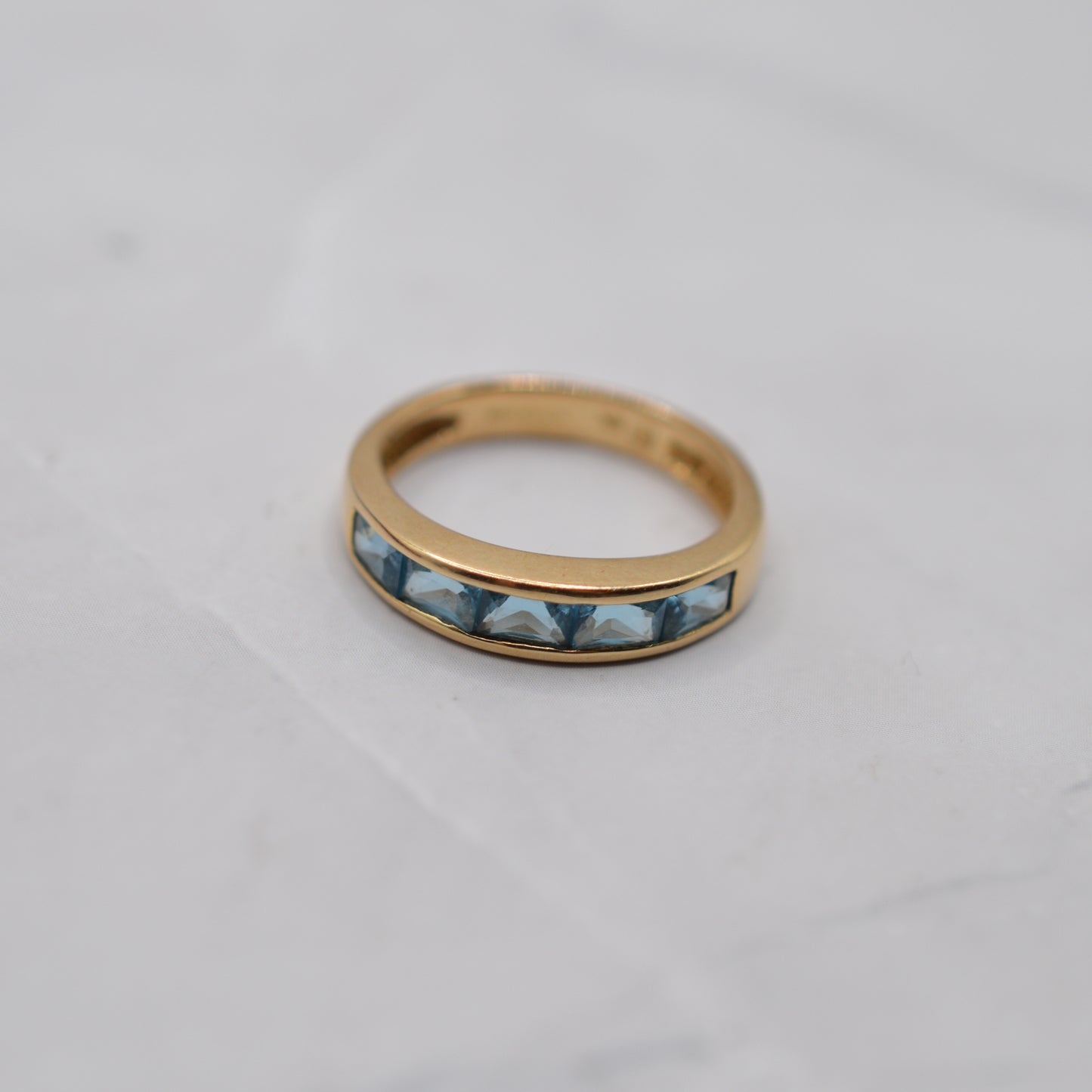 Y2K Vintage 9ct Gold Blue Topaz Half-Eternity Ring