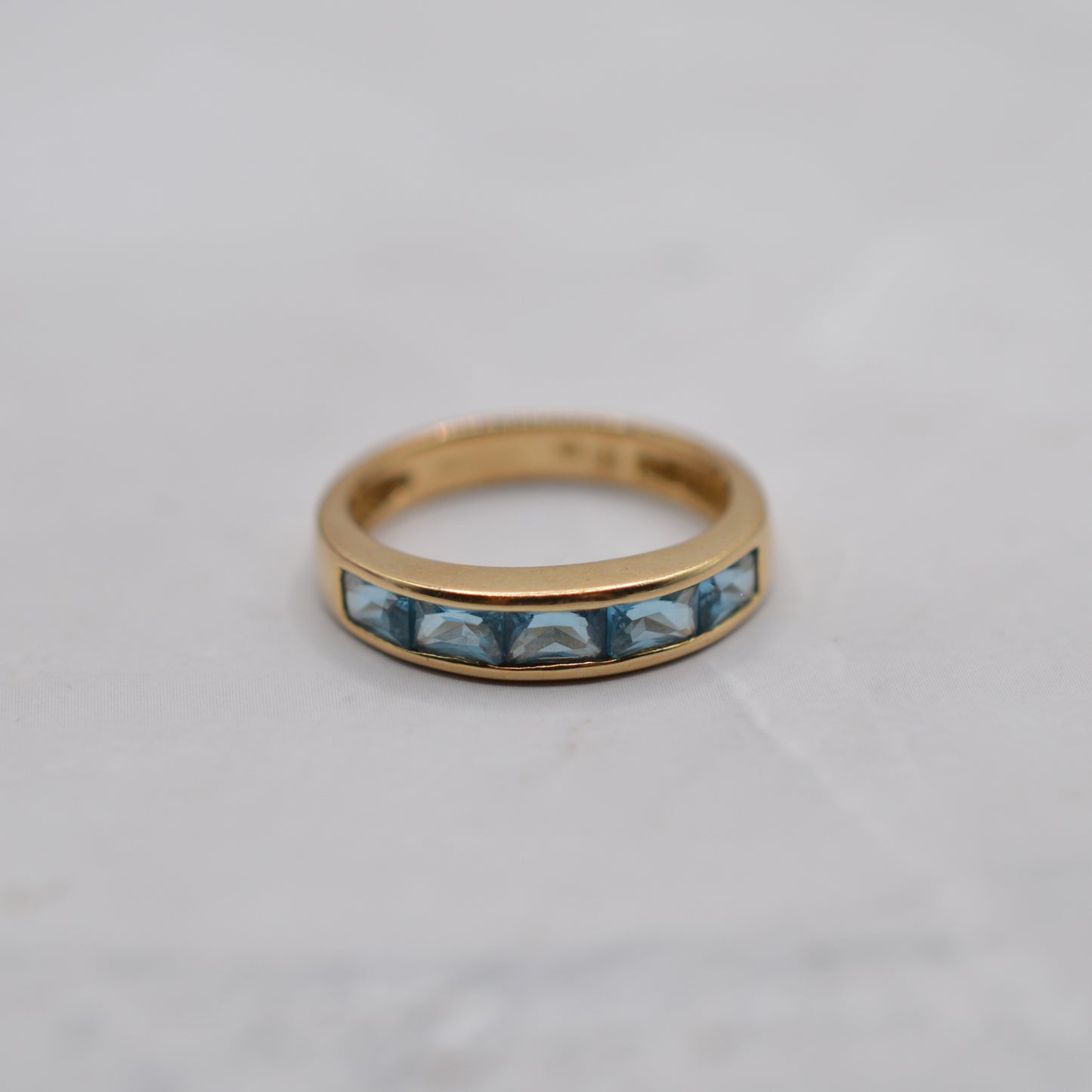 Y2K Vintage 9ct Gold Blue Topaz Half-Eternity Ring