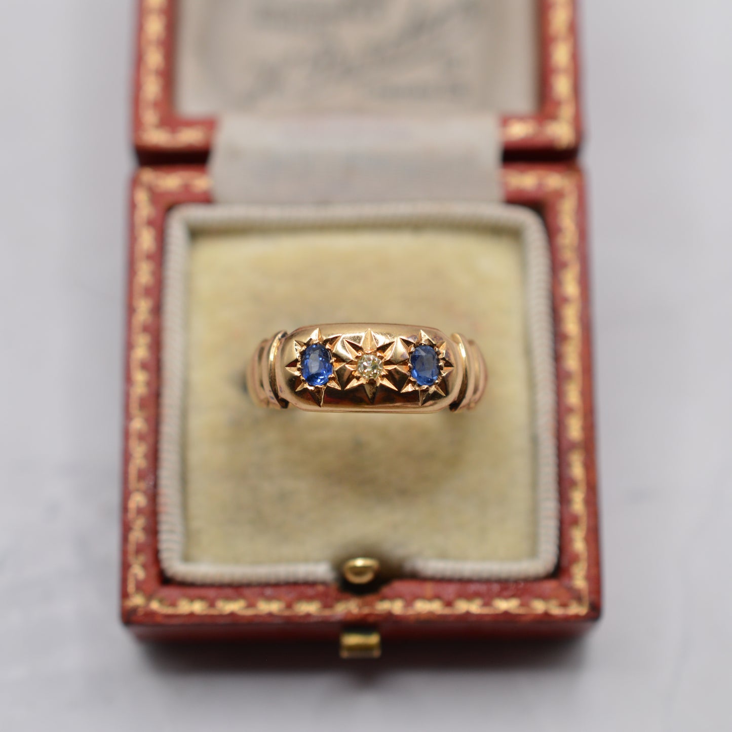 1912 Antique Chunky 18ct Gold Sapphire & Diamond Gypsy Starburst Ring