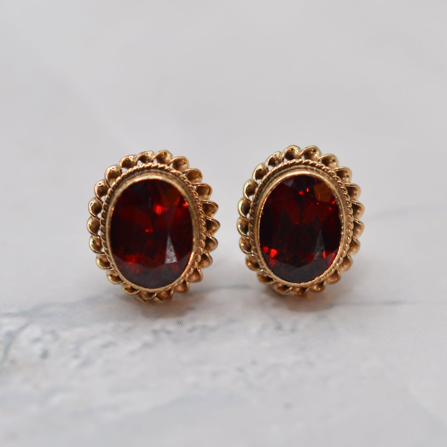 1990s Vintage 9ct Gold Garnet Stud Earrings