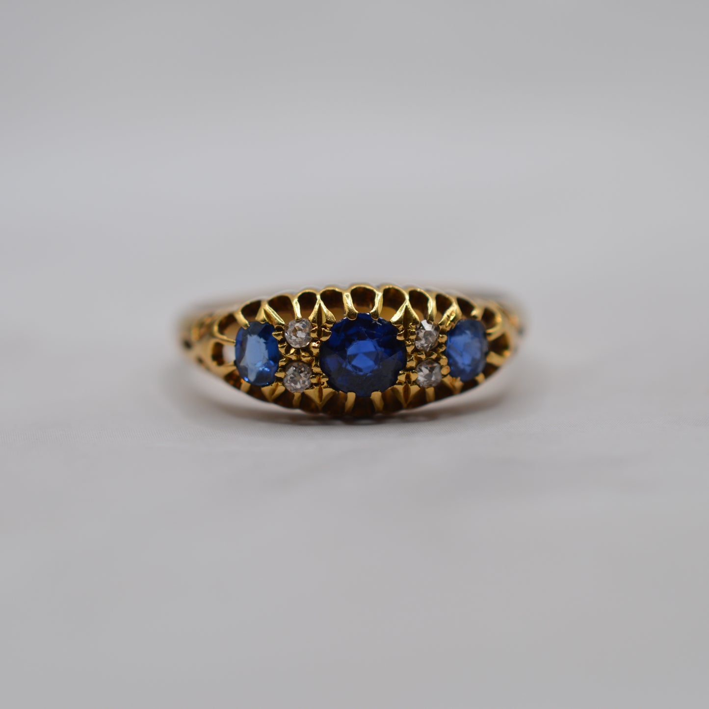 Antique 1911 18ct Gold Sapphire & Diamond Seven-Stone Ring