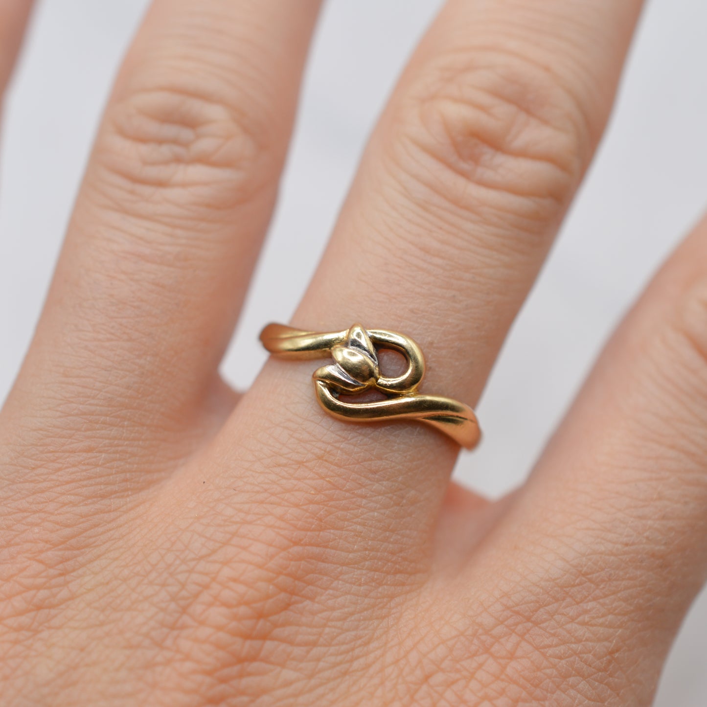 9ct Gold Tulip Floral Bypass Ring