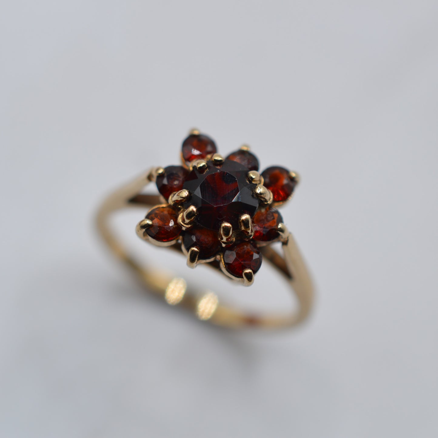 1970s Vintage 9ct Gold Garnet Square Cluster Ring
