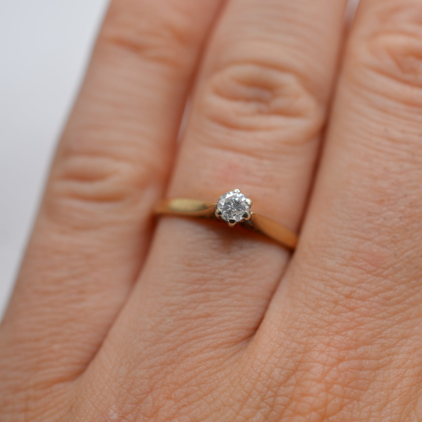 1980s Vintage 9ct Gold Diamond Solitaire Ring
