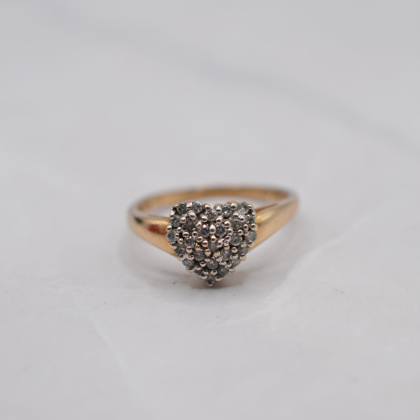 9ct Gold Diamond Heart Cluster Ring