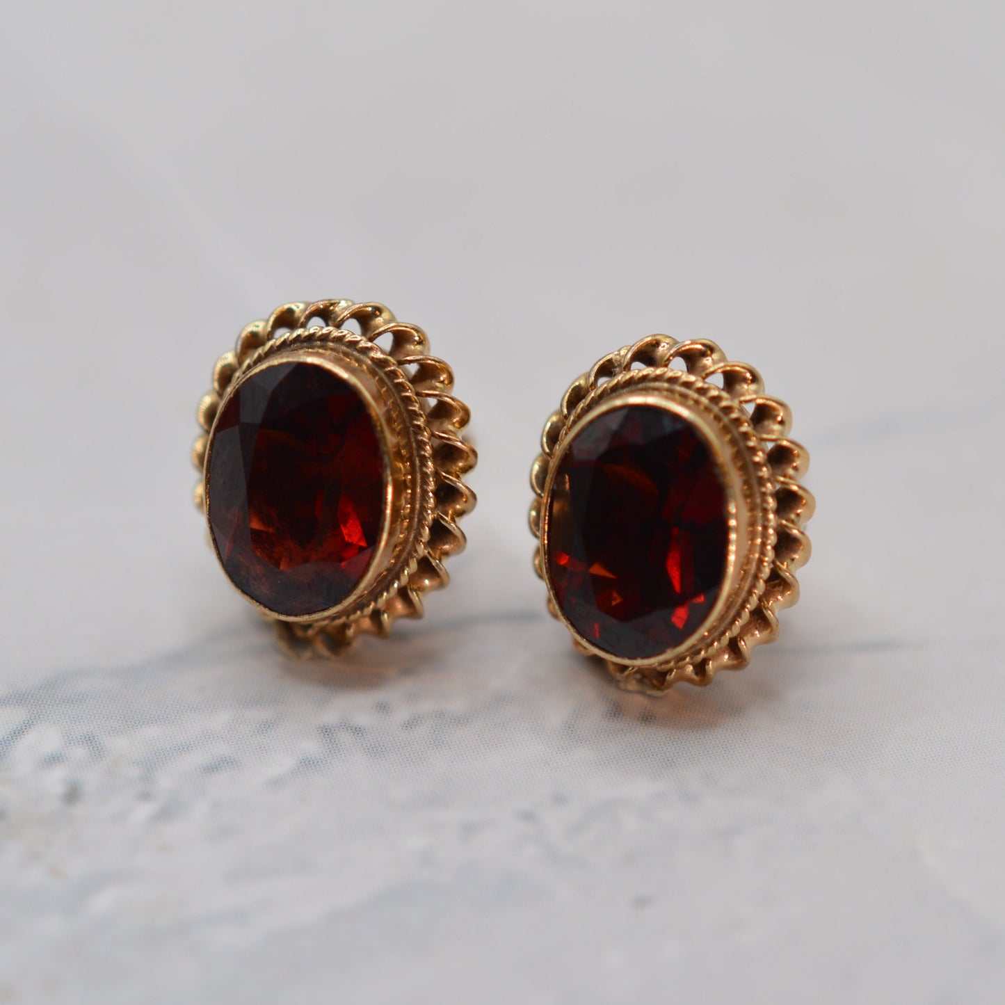1990s Vintage 9ct Gold Garnet Stud Earrings