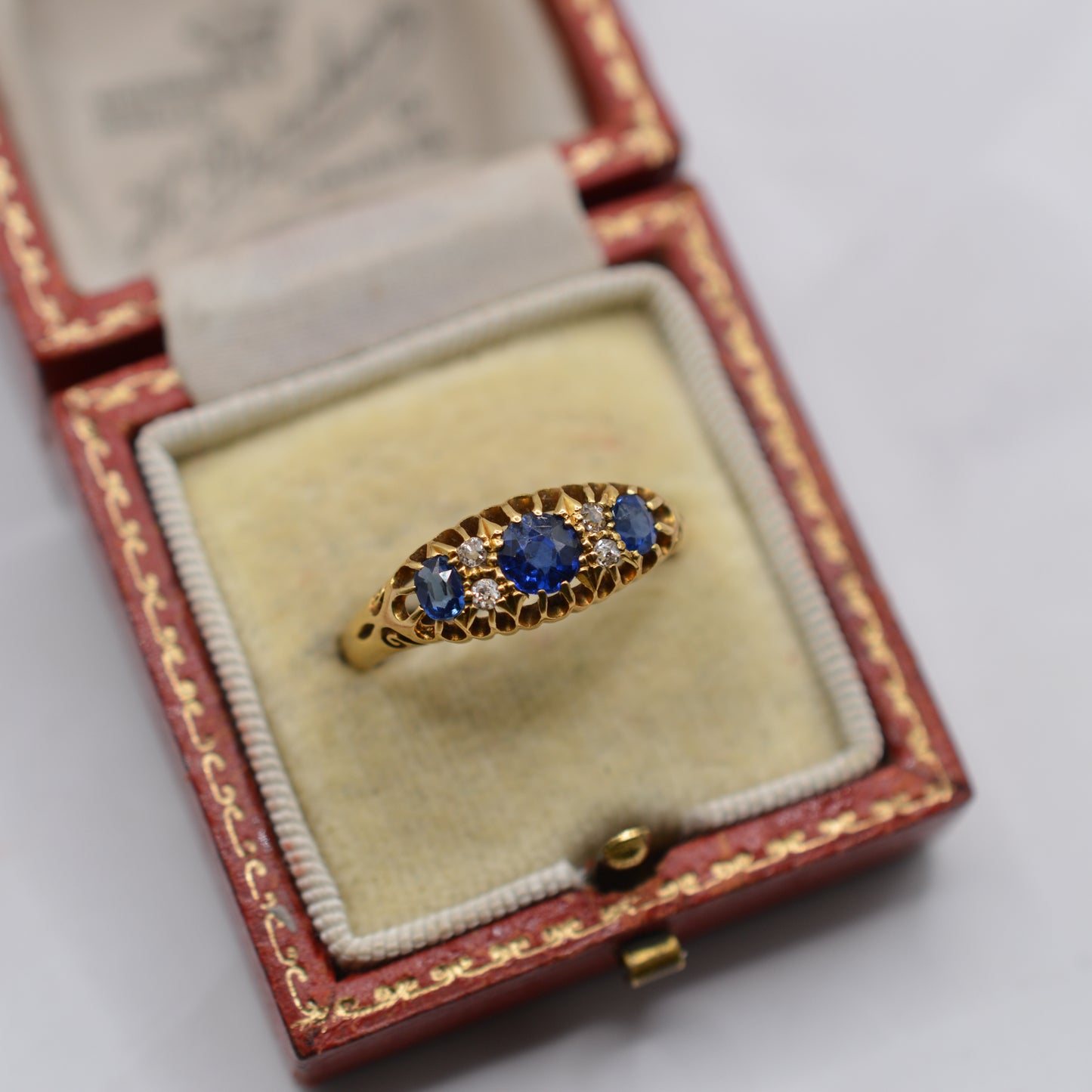 Antique 1911 18ct Gold Sapphire & Diamond Seven-Stone Ring