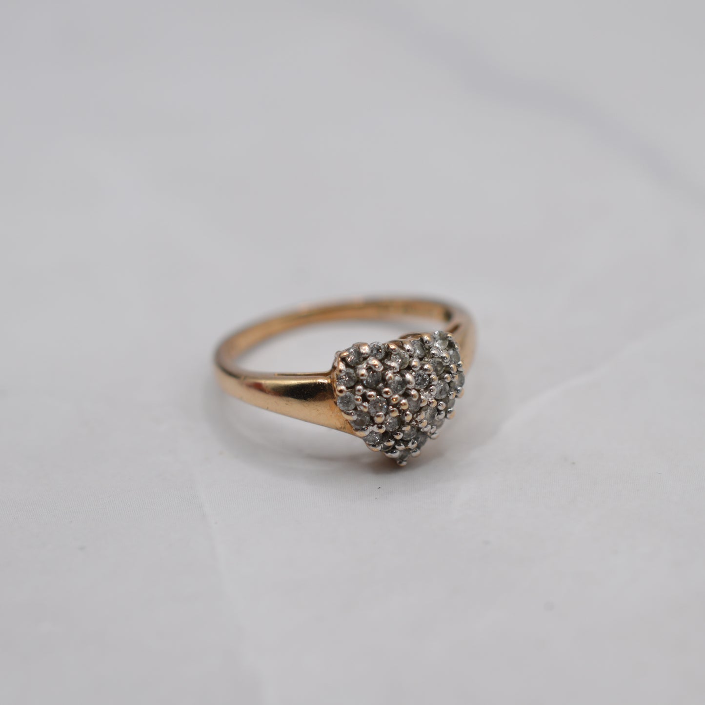 9ct Gold Diamond Heart Cluster Ring