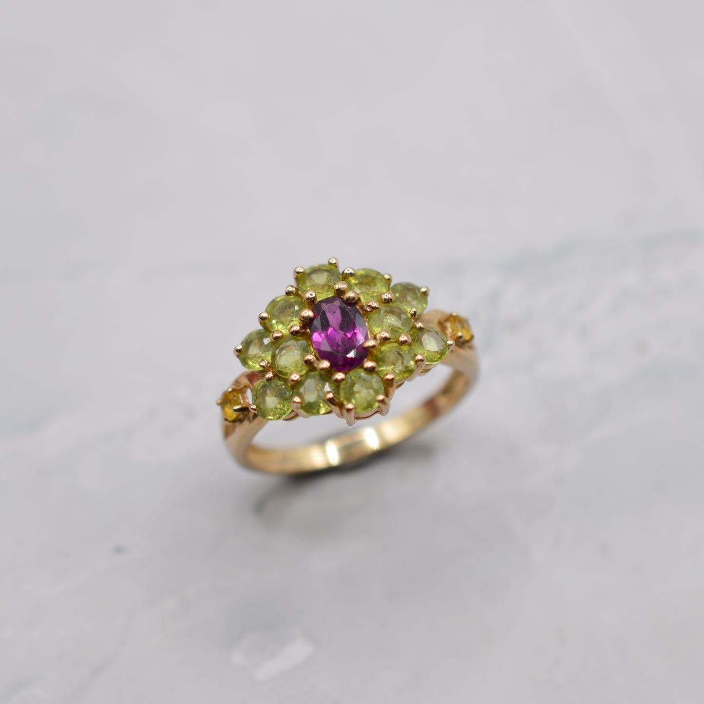 Chunky 9ct Gold Green Sapphire, Yellow Sapphire & Garnet Cluster Ring