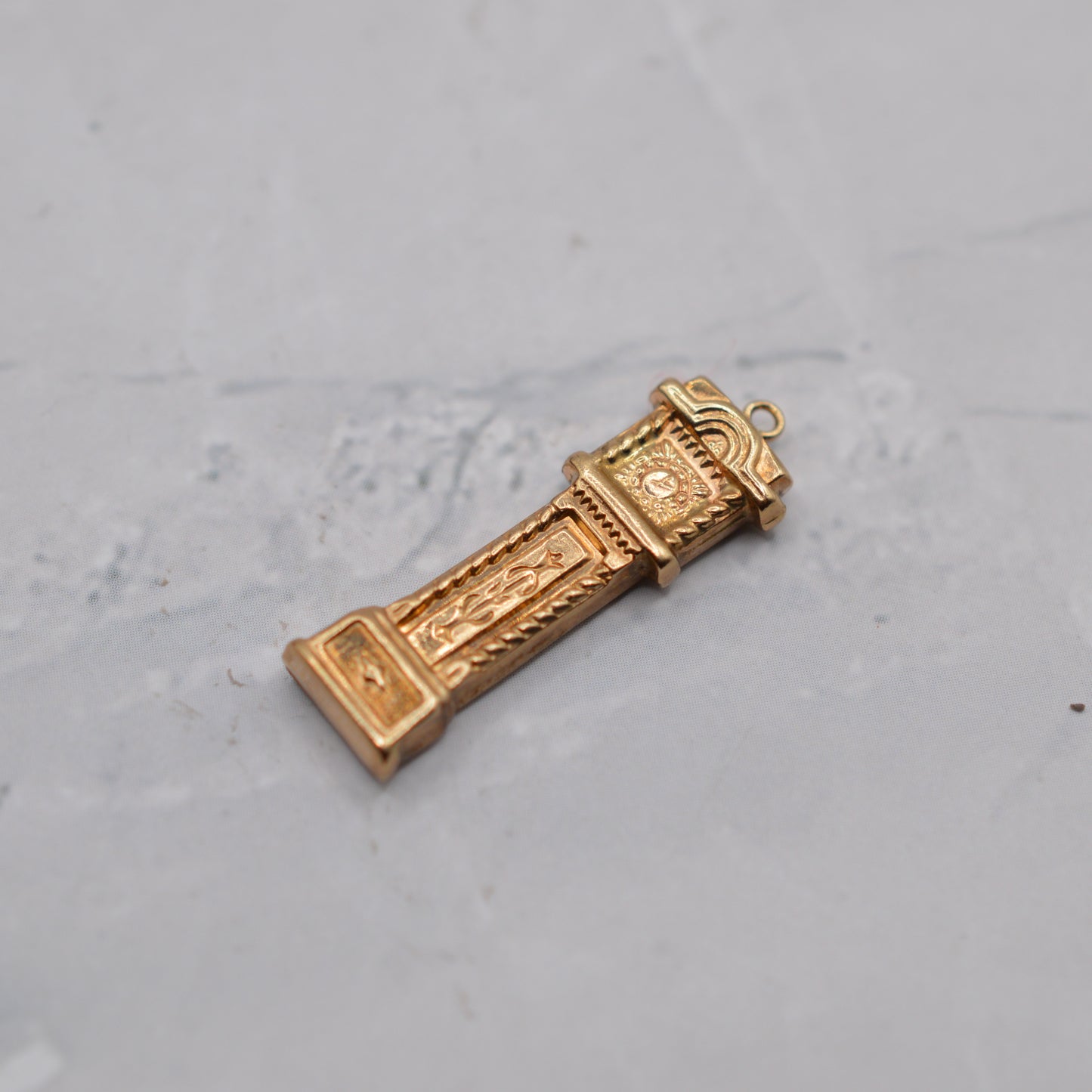 1970s Vintage 9ct Gold Grandfather Clock Charm/Pendant