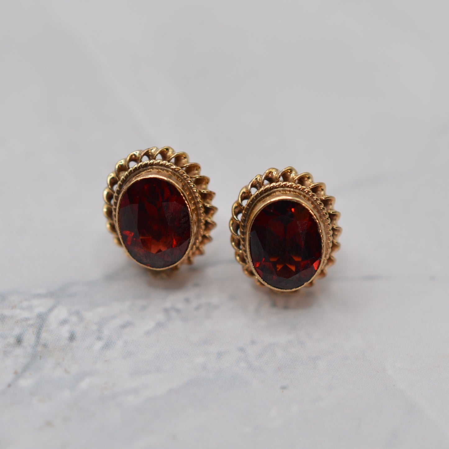1990s Vintage 9ct Gold Garnet Stud Earrings