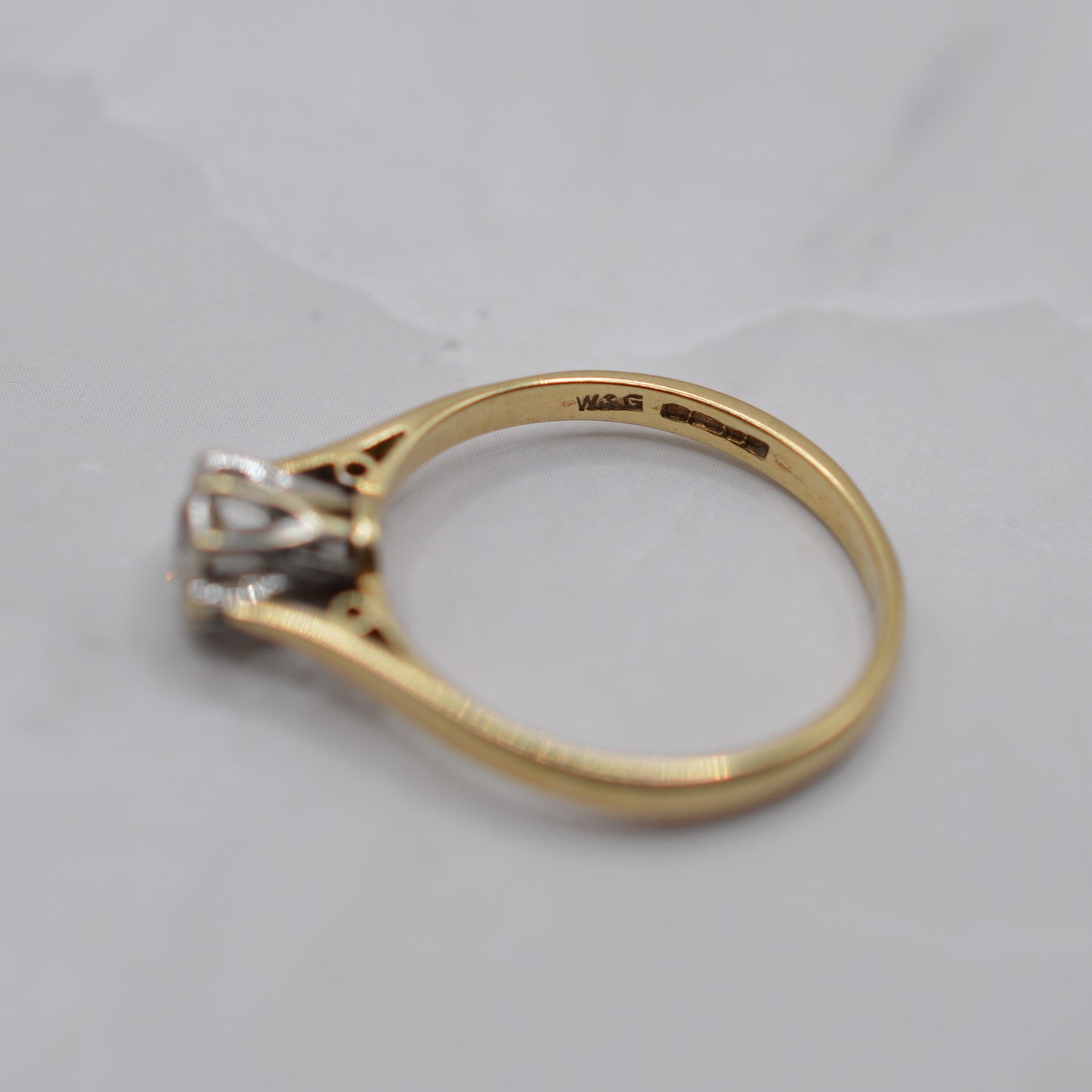 1980s Vintage 9ct Gold Diamond Solitaire Ring