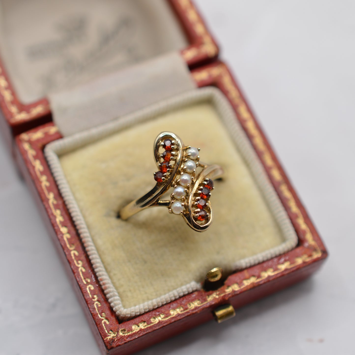 1980s 9ct Gold Garnet & Pearl Dress Ring