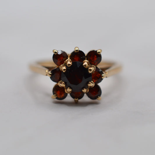 1970s Vintage 9ct Gold Garnet Square Cluster Ring