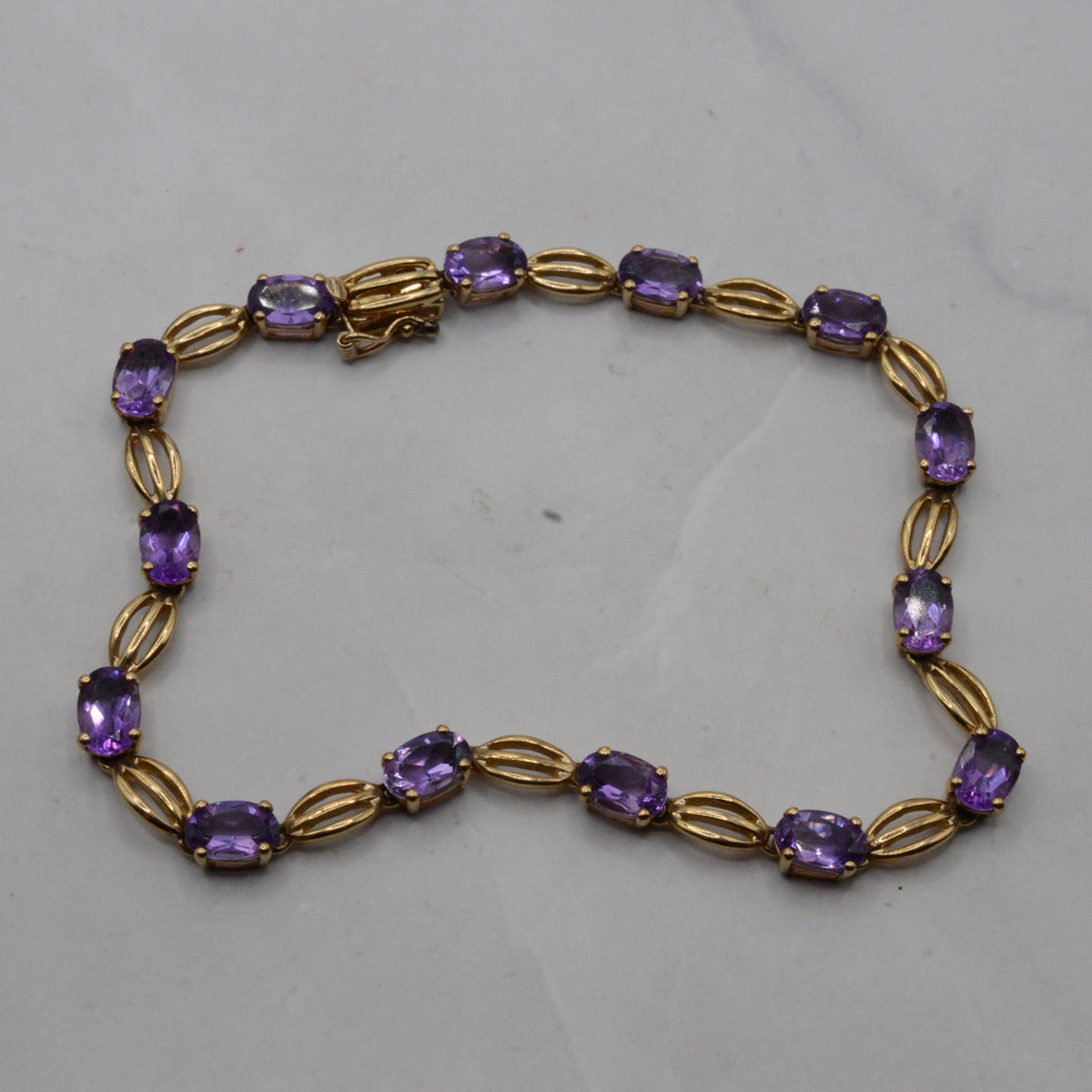 Y2K 9ct Gold Amethyst Bracelet (7”)