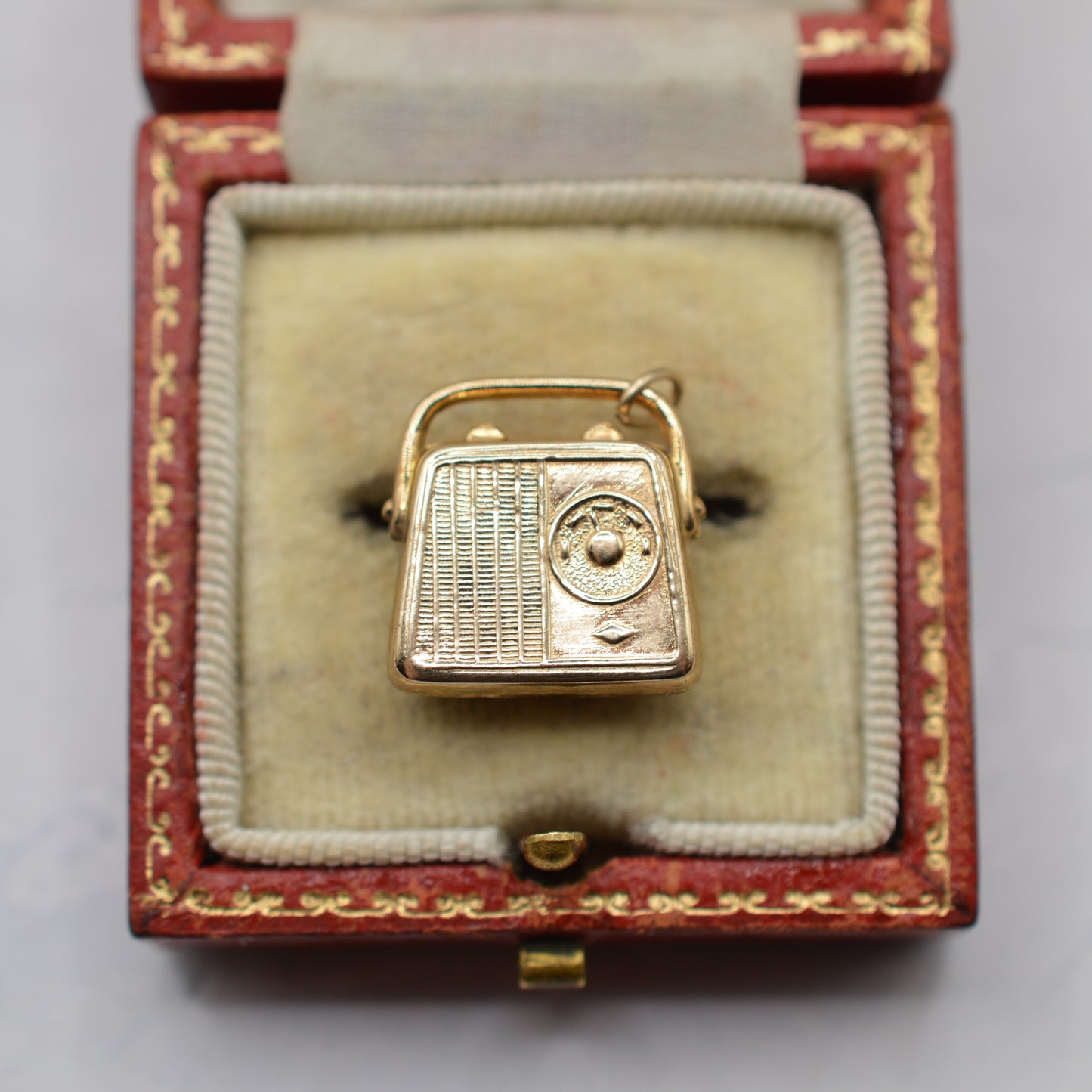 1970s Vintage 9ct Gold Retro Transistor Radio Charm
