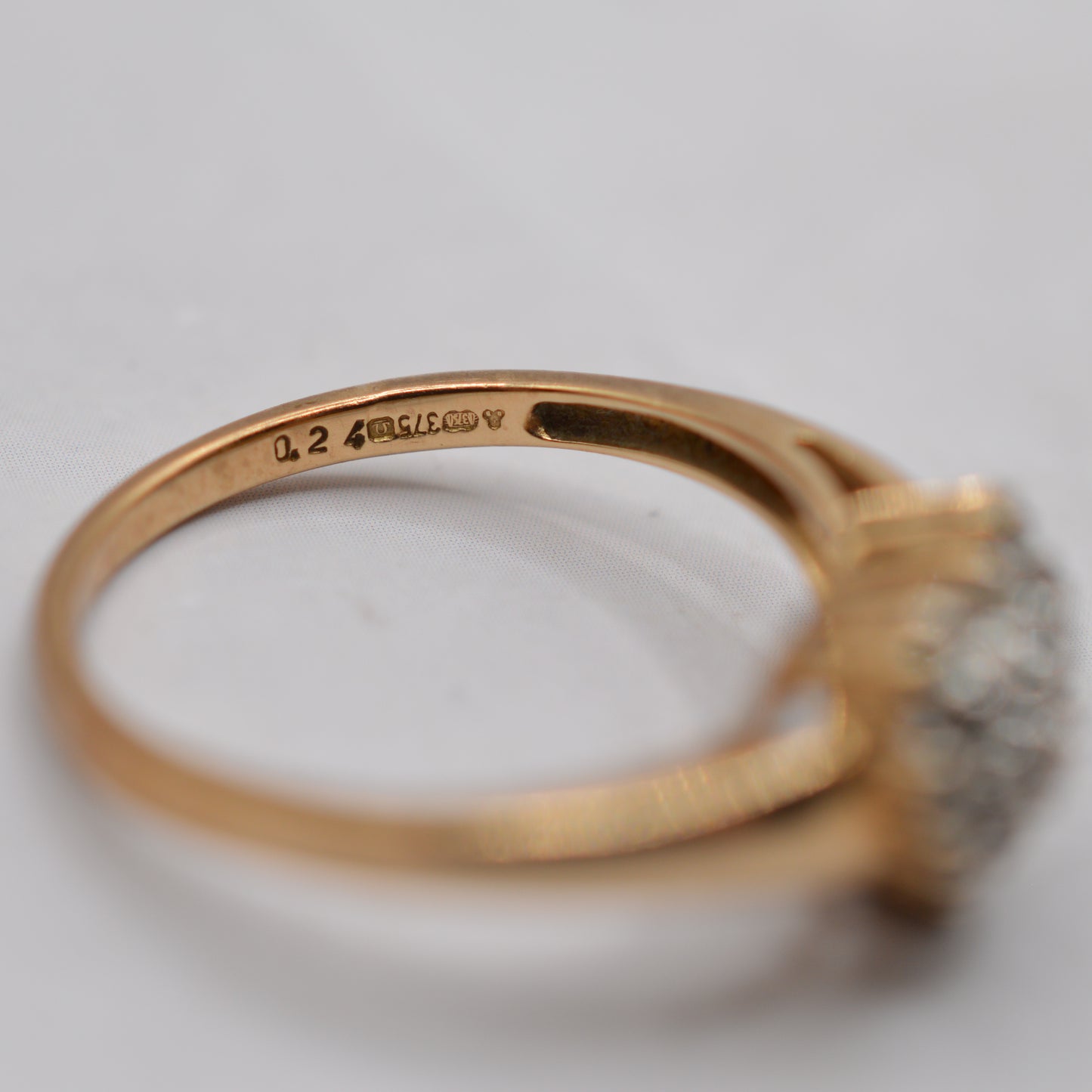 9ct Gold Diamond Heart Cluster Ring