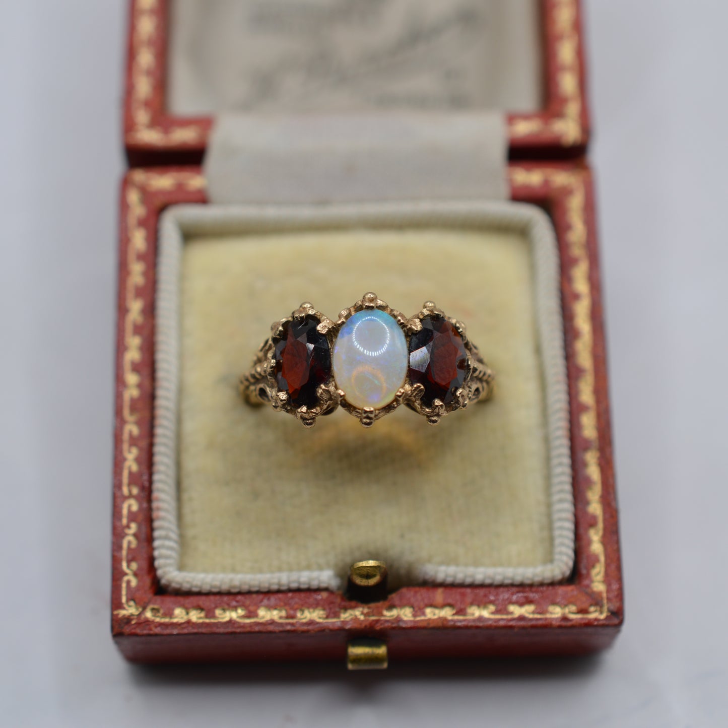 Chunky 9ct Gold Opal & Garnet Trilogy Ring
