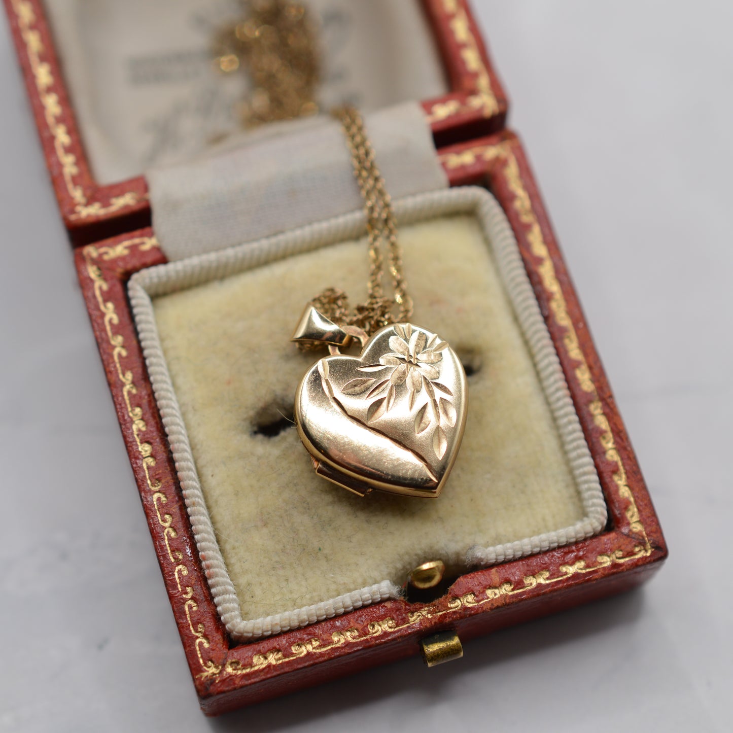 9ct Gold Heart Locket Pendant Necklace (16”)