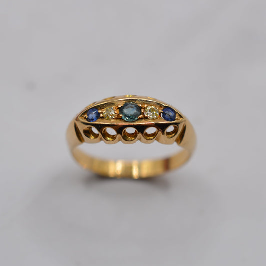 Antique 1915 18ct Gold Sapphire & Diamond Five-Stone Gypsy Ring