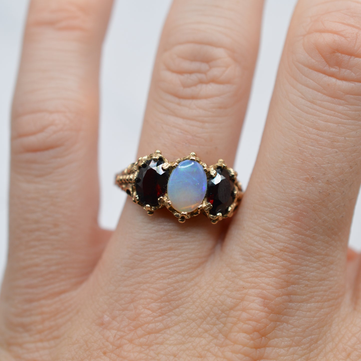 Chunky 9ct Gold Opal & Garnet Trilogy Ring